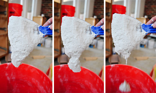 Vari momenti della preparazione dello stucco Vari momenti della preparazione dello stucco